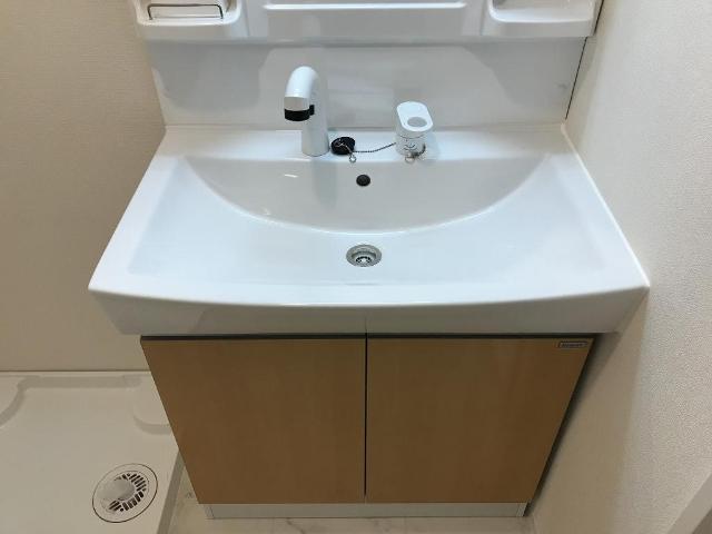 13/28 洗面