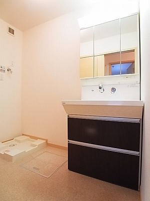 13/25 洗面