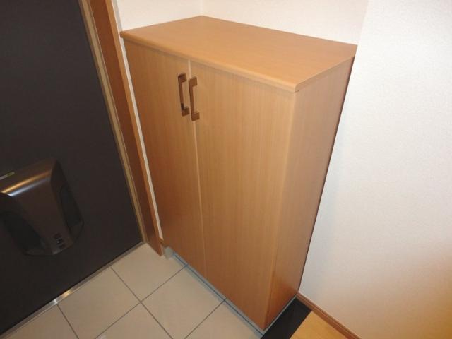 22/30 エントランス