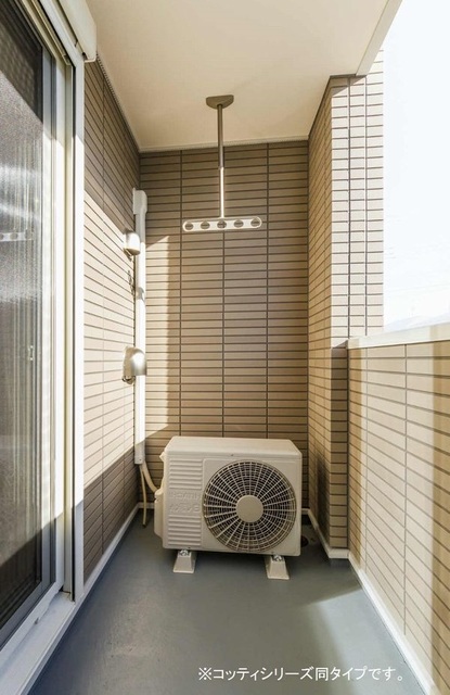 20/30 バルコニー