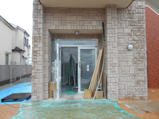 18/24 エントランス