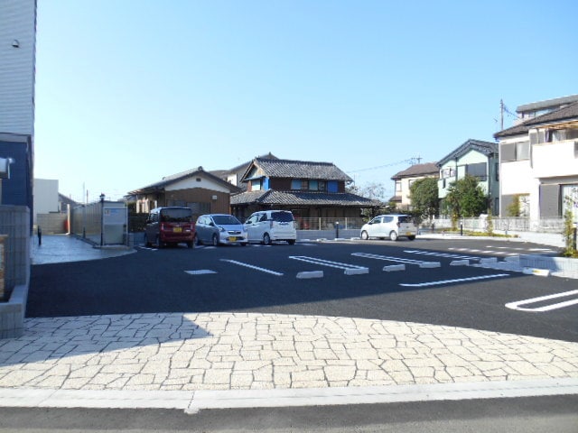 14/20 駐車場