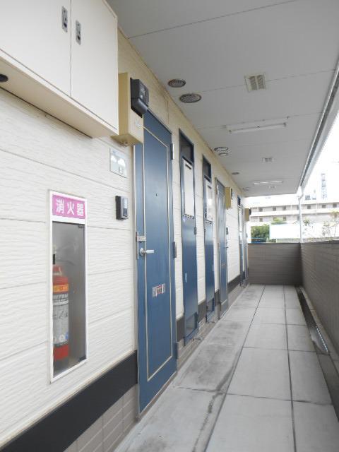 14/22 エントランス