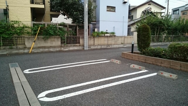 14/20 駐車場