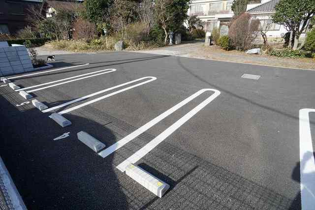 14/20 駐車場