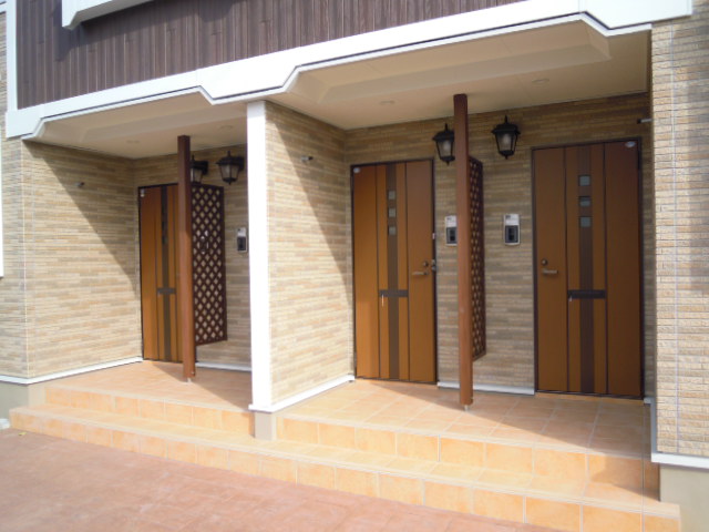 20/27 エントランス