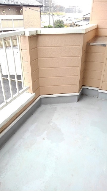 13/23 バルコニー