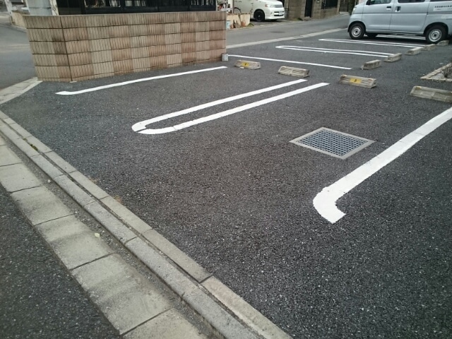2/10 駐車場