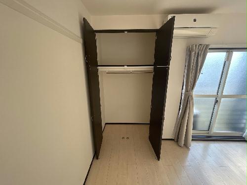 2/3 エントランス