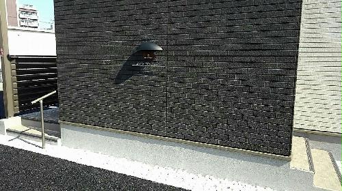 13/20 エントランス