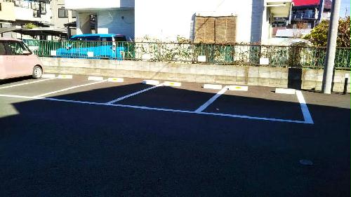14/21 駐車場