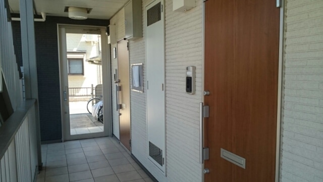 2/13 エントランス