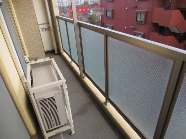 15/28 バルコニー