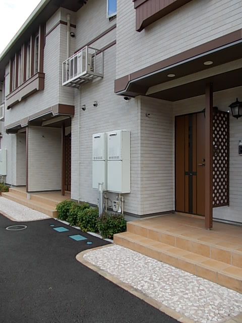 22/30 エントランス