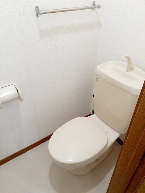 16/30 トイレ