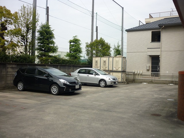 14/22 駐車場