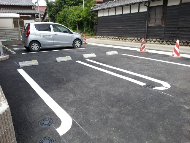 2/10 駐車場