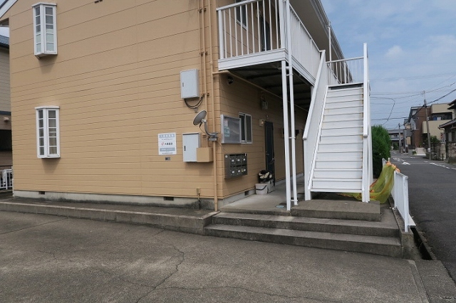 14/23 エントランス