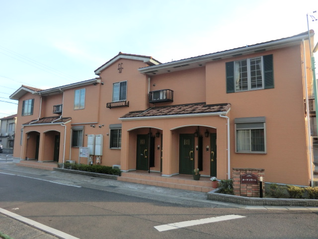 19/26 エントランス