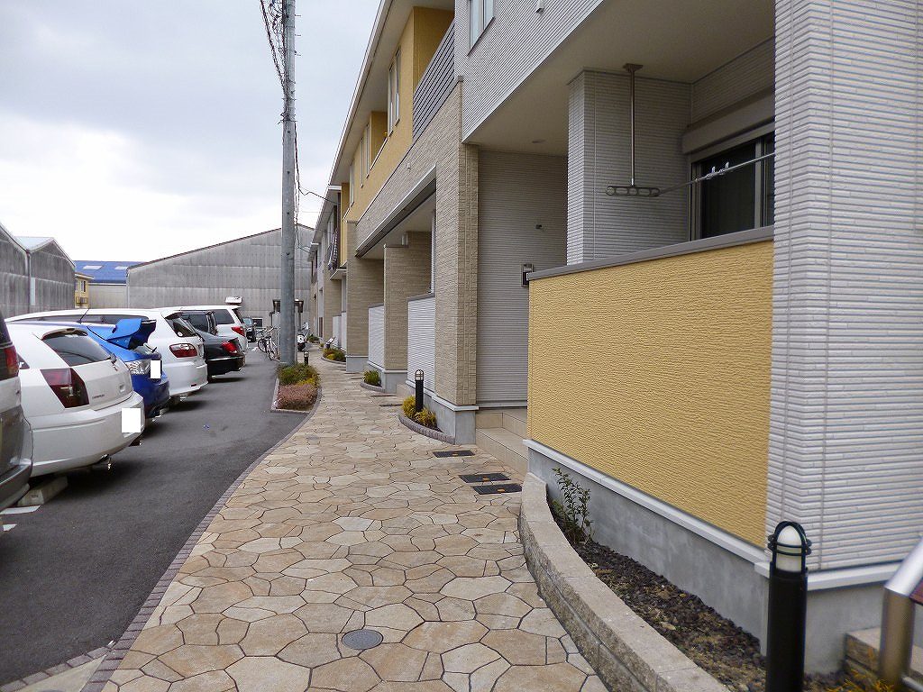 15/22 エントランス