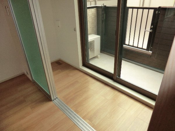 16/28 バルコニー