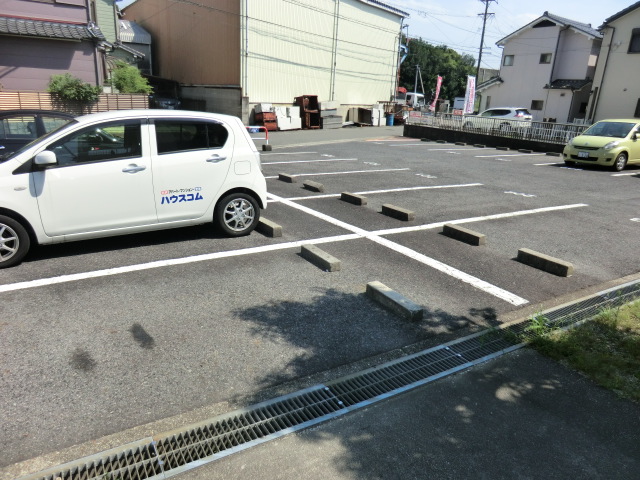 2/8 駐車場