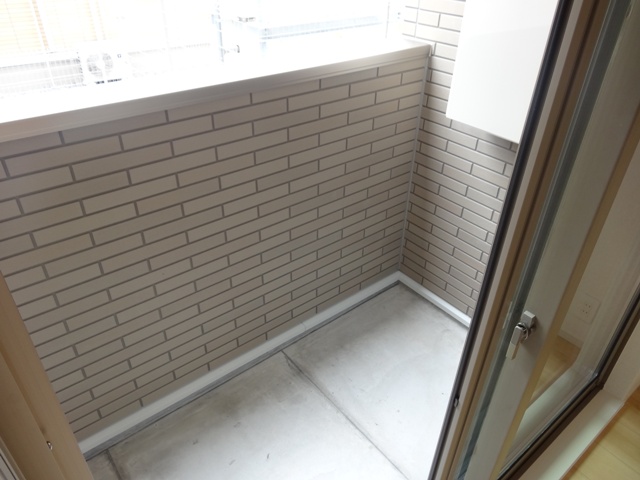 15/23 バルコニー