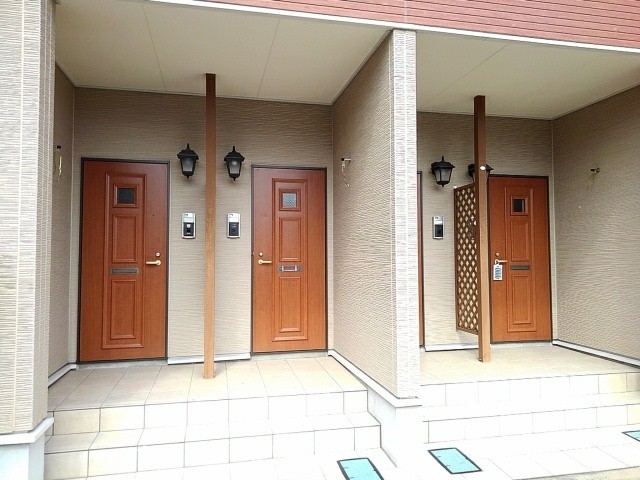 14/20 エントランス