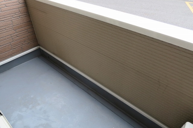 18/27 バルコニー