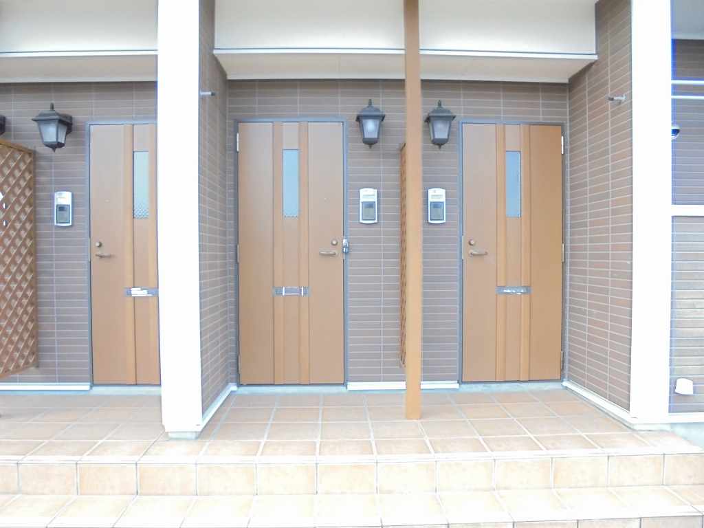 14/20 エントランス