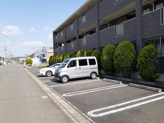 2/10 駐車場