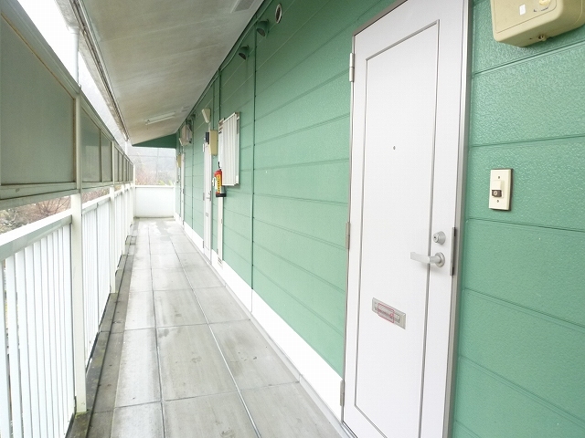 14/20 エントランス