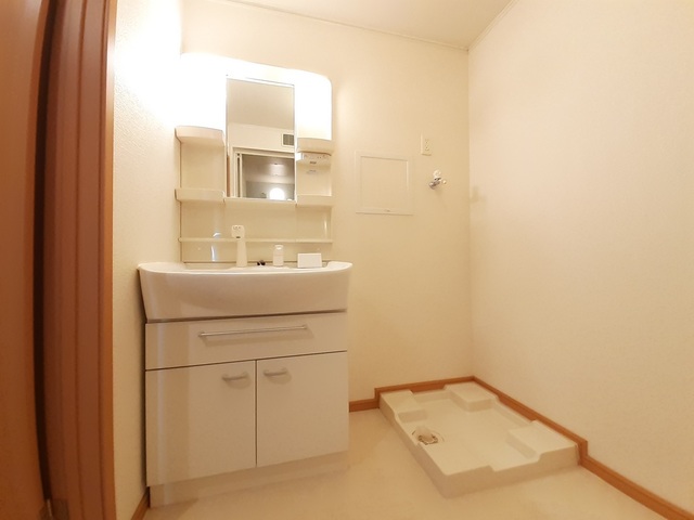 13/23 洗面