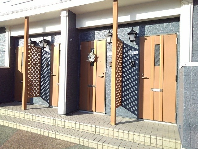 14/20 エントランス