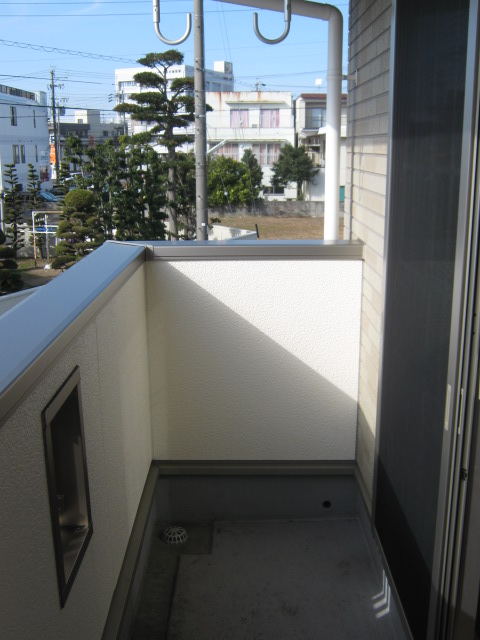 19/30 バルコニー