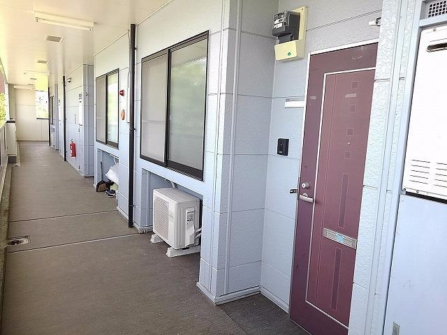 14/20 エントランス