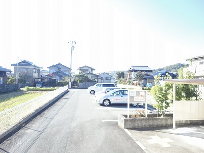14/20 駐車場