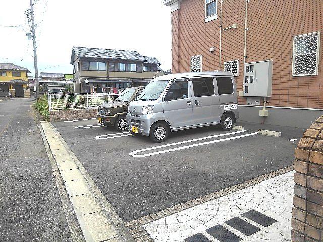 2/8 駐車場