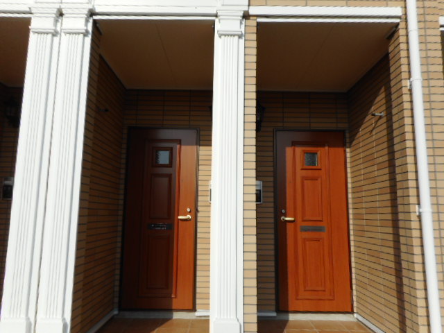 13/19 エントランス