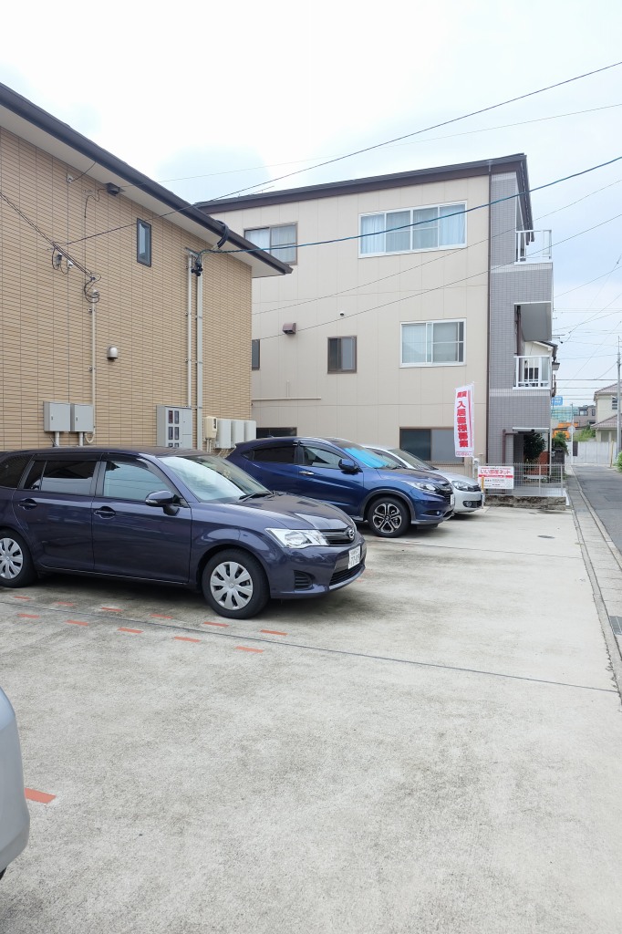 16/22 駐車場