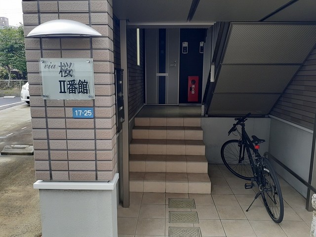 16/24 エントランス