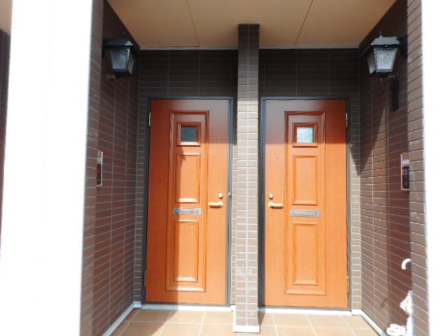 14/20 エントランス