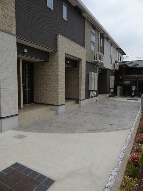 14/21 エントランス