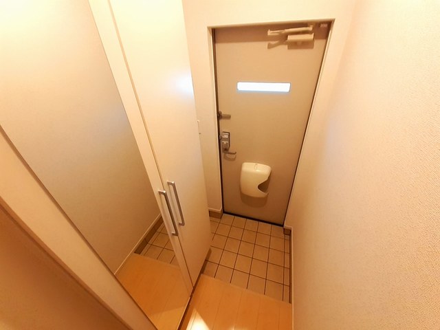 6/20 玄関