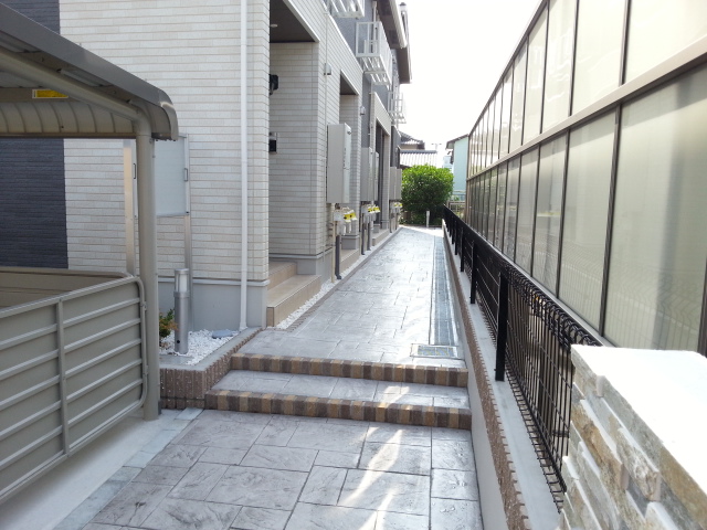 13/20 エントランス