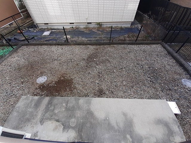 14/18 エントランス