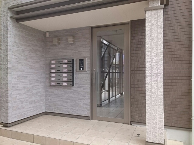 14/21 エントランス