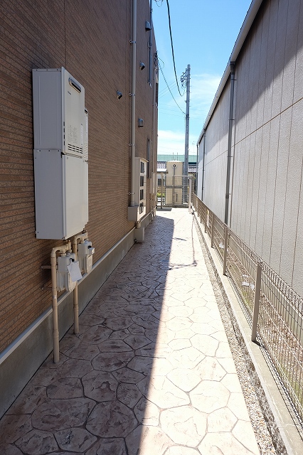 3/7 エントランス