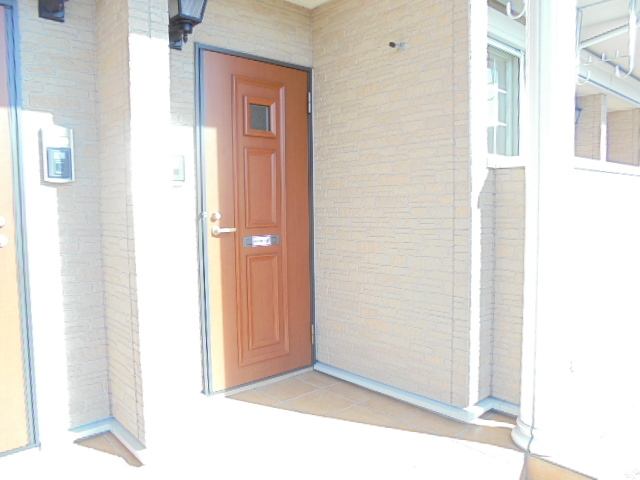 21/27 エントランス