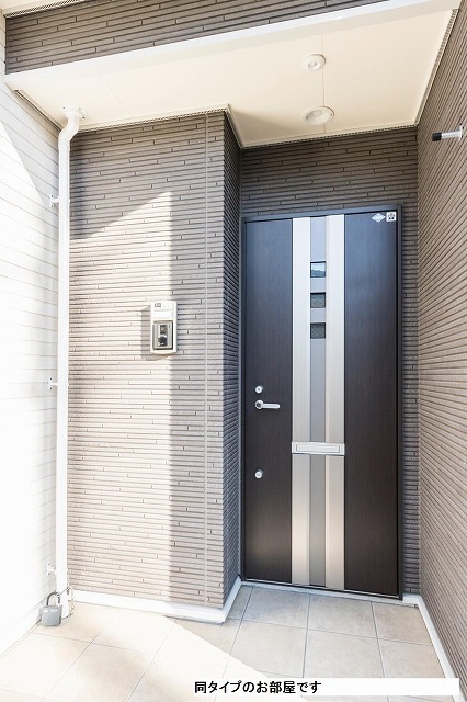 14/20 エントランス